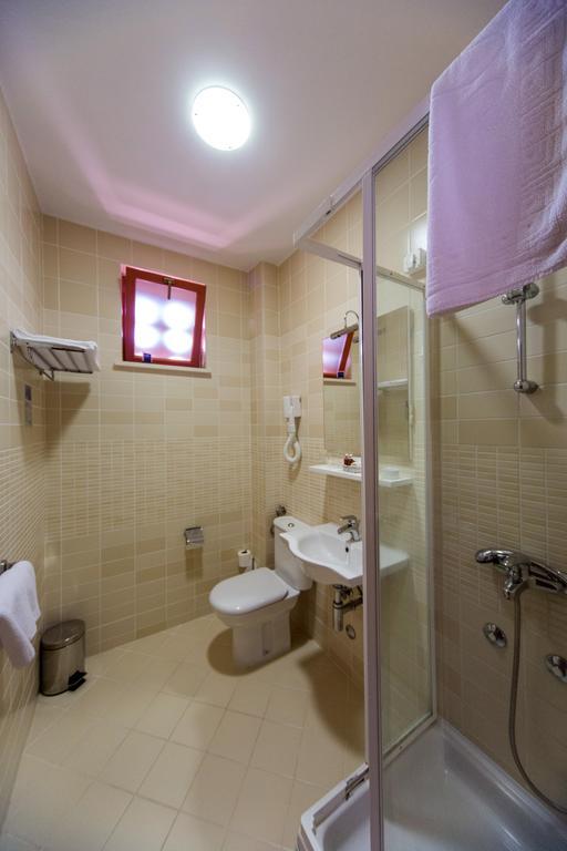 Hotel Zagreb Dubrovnik Kültér fotó