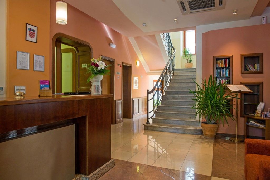 Hotel Zagreb Dubrovnik Kültér fotó